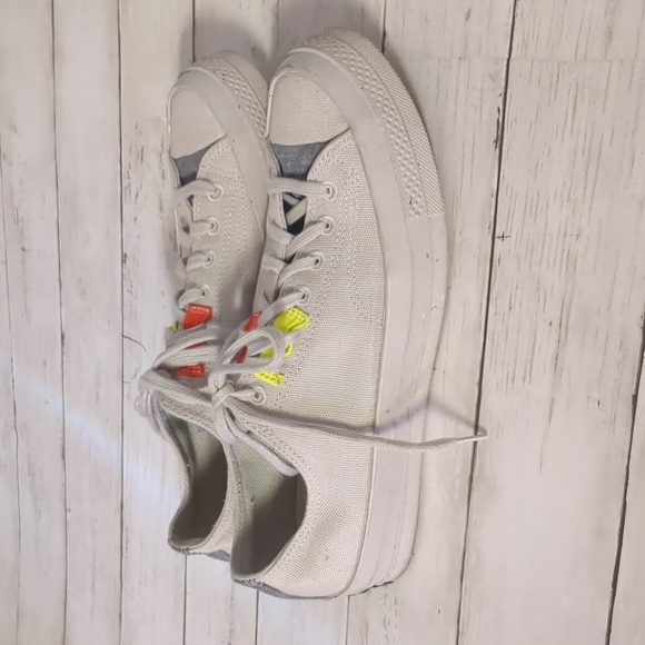 Converse All Star Chuck Taylor Renew Shoes in Beige with Orange and Yellow - Picture 4 of 11